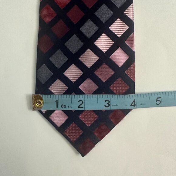 Stafford Silk Necktie Geometric Diamond Pattern Black Background Colorful Tie - Picture 8 of 8